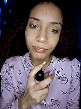 Luna-Vixen1 online show from November 2025 10:26:01 AM