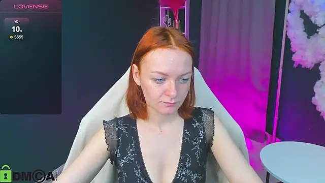 cherry fever online show from October 2025 02:59:01 AM