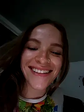 bambiluly online show from April 2026 01:36:01 AM