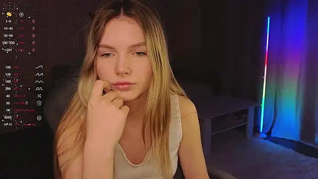 EvelynSin online show from November 2025 11:58:01 AM