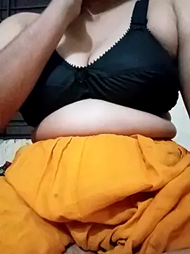 Disha Nur online show from October 2025 05:58:02 PM