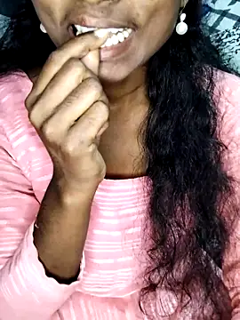 Snapshot of sarika-telugu chatting on November 2025 03:44:02 PM sarika-telugu online show from November 2025 03:44:02 PM