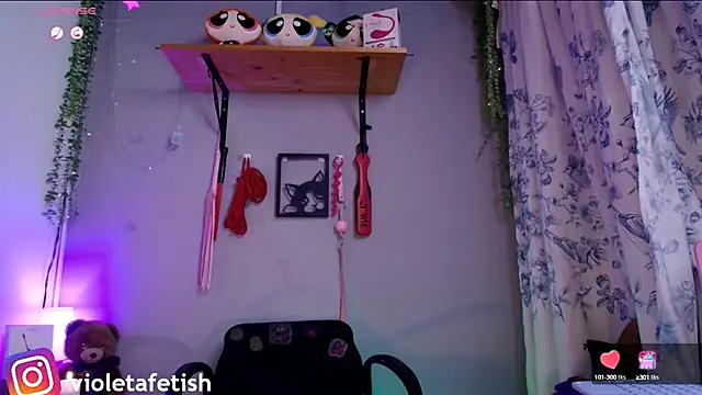 Snapshot of Violetafetish-dirty chatting on September 2025 11:41:01 PM Violetafetish-dirty online show from September 2025 11:41:01 PM
