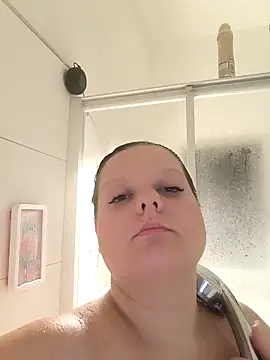 Snapshot of curvygirrlll chatting on October 2025 07:08:01 PM curvygirrlll online show from October 2025 07:08:01 PM