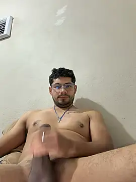 Twistermc11 online show from April 2026 01:53:01 AM