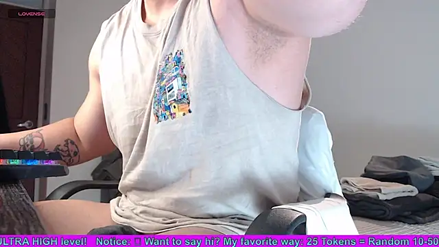 SugaredDigit online show from February 2026 12:23:01 PM