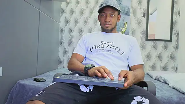 Stevenbrand online show from November 2025 07:27:01 PM