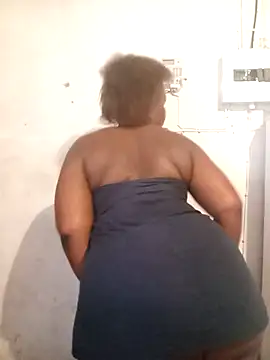 Roronae online show from November 2025 09:41:02 AM