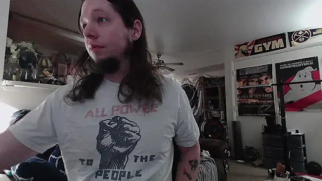 biggerisbetter12 online show from July 2026 06:47:02 PM