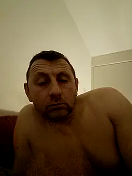 Sasa19790 online show from April 2026 08:00:02 PM