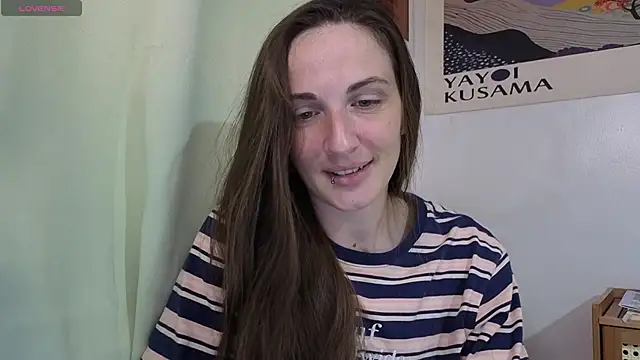 Snapshot of mistressaurora chatting on November 2025 05:41:01 PM mistressaurora online show from November 2025 05:41:01 PM