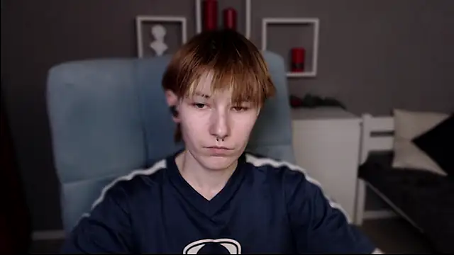 Snapshot of guitarandangell chatting on February 2026 02:33:01 AM guitarandangell online show from February 2026 02:33:01 AM