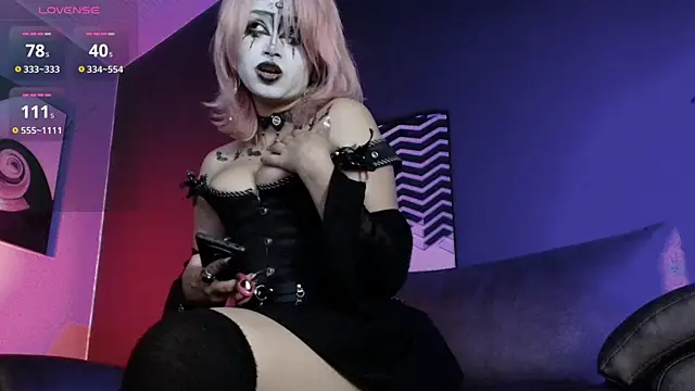 Navier   online show from April 2026 04:35:02 AM