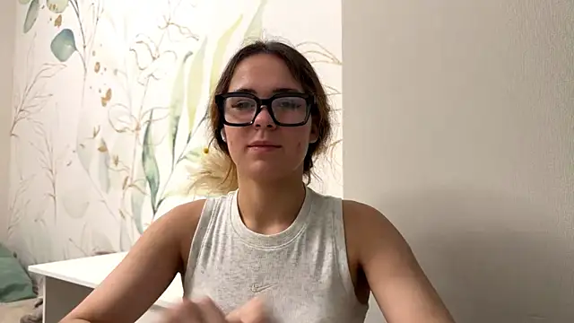 LunaAfrodita online show from October 2025 05:13:02 PM