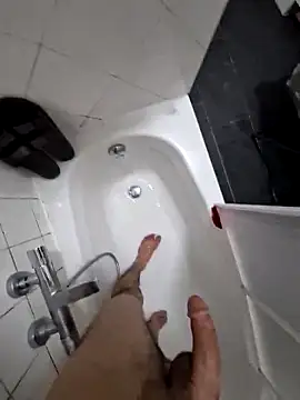 16enes16 online show from February 2026 10:21:01 PM