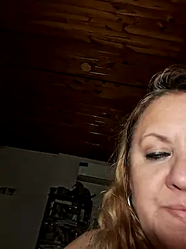 Snapshot of JennyInVegas chatting on July 2026 04:19:01 AM JennyInVegas online show from July 2026 04:19:01 AM