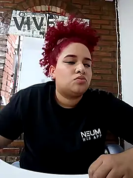 Curly-98 online show from November 2025 07:39:02 PM