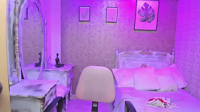 Sofia clk online show from December 2025 03:24:02 AM