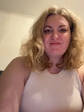 Amelia-Diamond online show from November 2025 06:41:02 AM