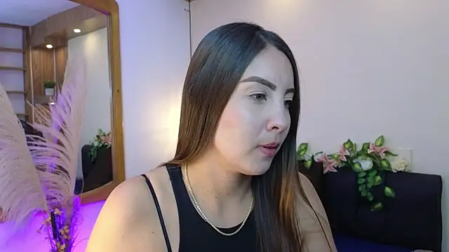 Valery Gil online show from November 2025 02:06:02 PM