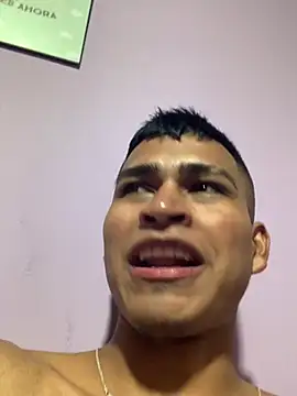 Emiliano Reyes online show from January 2026 03:34:01 AM