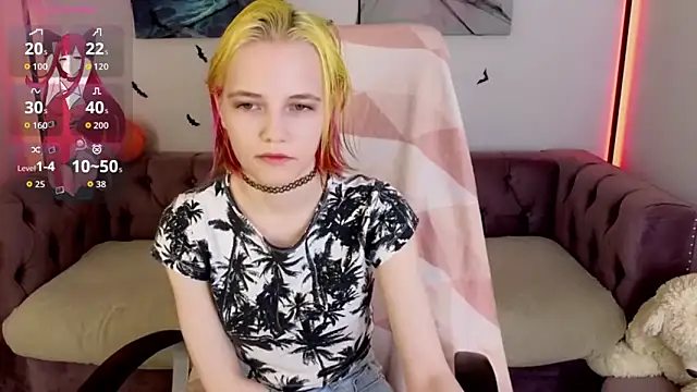 MitaSide online show from October 2025 08:20:01 PM