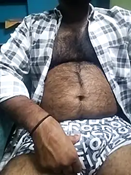 DesiBlackBull online show from November 2025 05:47:02 PM