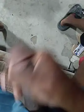 Snapshot of Mijoche9 chatting on January 2026 06:10:01 PM Mijoche9 online show from January 2026 06:10:01 PM