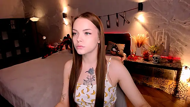 Snapshot of MelissaBell_ chatting on October 2025 02:04:02 AM MelissaBell online show from October 2025 02:04:02 AM