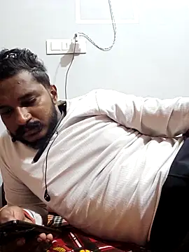 rahulsexyb online show from November 2025 09:28:02 AM