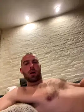 Snapshot of Rotteei1 chatting on November 2025 07:49:02 PM Rotteei1 online show from November 2025 07:49:02 PM