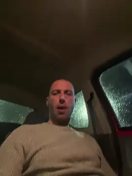 Snapshot of Rotteei1 chatting on February 2026 06:24:02 PM Rotteei1 online show from February 2026 06:24:02 PM