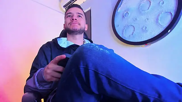 mike 257 online show from March 2026 11:27:02 AM