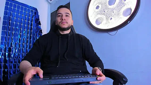 mike 257 online show from April 2026 11:49:01 AM