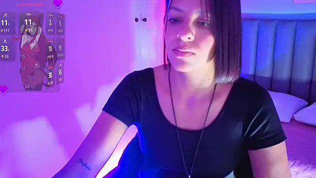 Snapshot of Aria_Russo chatting on April 2026 02:23:02 PM Aria Russo online show from April 2026 02:23:02 PM