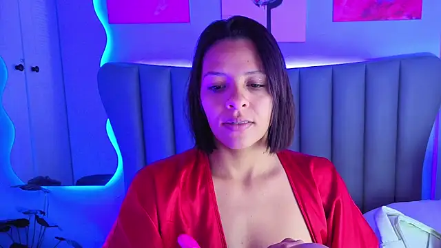 Snapshot of Aria_Russo chatting on May 2026 02:10:01 PM Aria Russo online show from May 2026 02:10:01 PM
