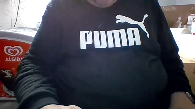 stefistefi8097 online show from March 2026 07:21:02 PM