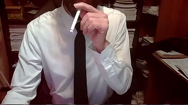 Snapshot of topg84 chatting on October 2025 05:25:02 PM topg84 online show from October 2025 05:25:02 PM