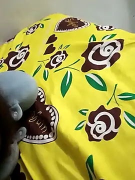 Snapshot of chikis12_ chatting on November 2025 11:06:01 PM chikis12 online show from November 2025 11:06:01 PM