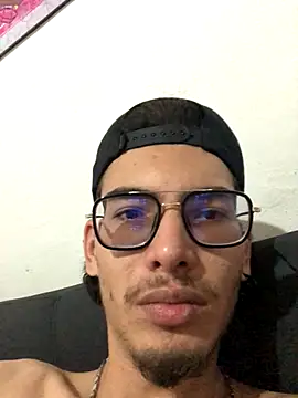 tian doyt69 online show from October 2025 08:53:02 PM