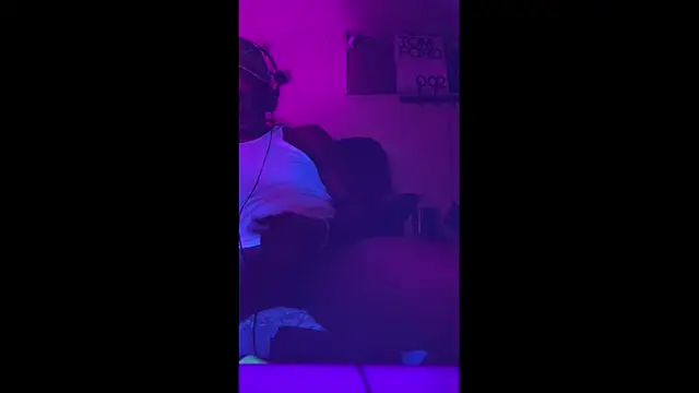 Snapshot of misterincred chatting on November 2025 06:06:02 AM misterincred online show from November 2025 06:06:02 AM