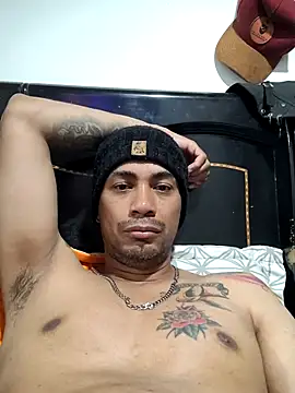 Snapshot of Michell85 chatting on November 2025 09:38:01 PM Michell85 online show from November 2025 09:38:01 PM