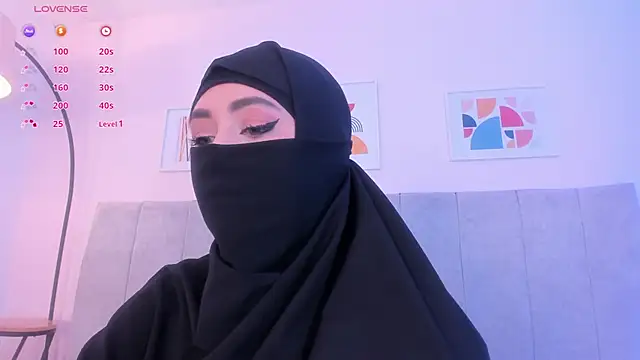 fatiima  online show from June 2026 07:05:01 PM