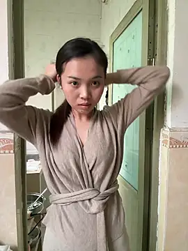 aaaaawhate online show from October 2025 09:13:01 AM