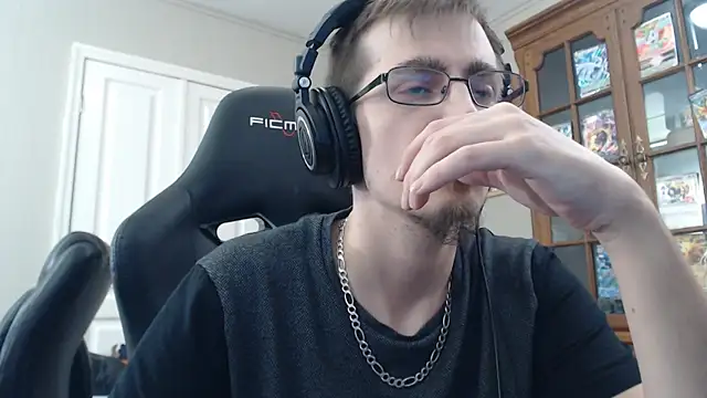 CasuallyCorrupt online show from November 2025 01:25:02 AM