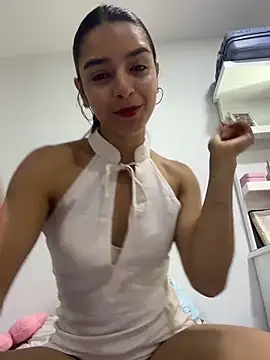 Snapshot of violeta365 chatting on June 2026 08:11:01 PM violeta365 online show from June 2026 08:11:01 PM