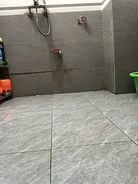 HinayLa online show from March 2026 03:38:01 PM