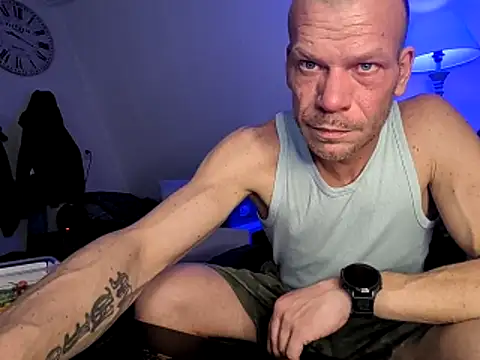 Kinky Play1 online show from February 2026 08:15:01 PM