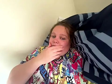 Scarletcum22 online show from April 2026 02:16:02 PM