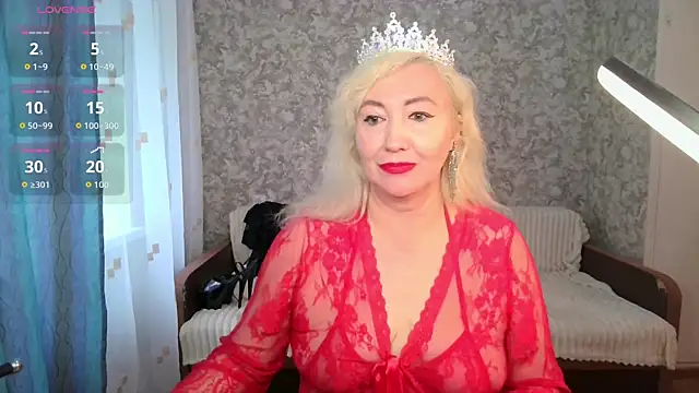Snapshot of LadyKriss chatting on July 2026 03:55:02 AM LadyKriss online show from July 2026 03:55:02 AM